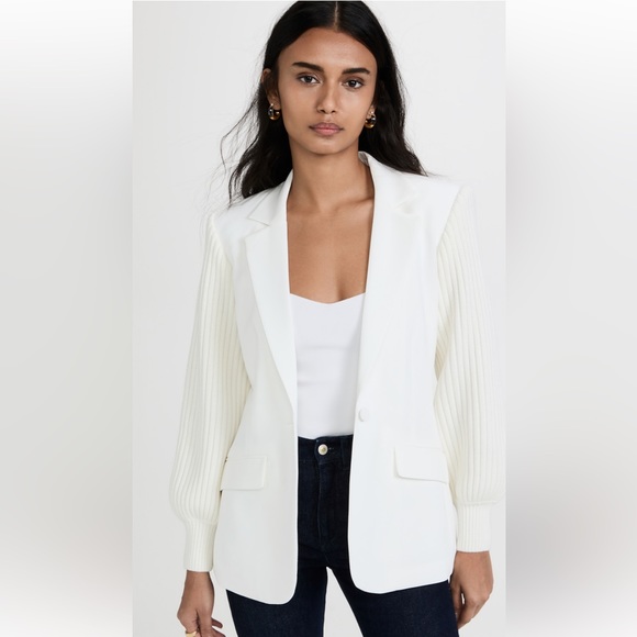 cinq a sept Jackets & Blazers - Cinq À Sept Women's Melina Blazer
Size small